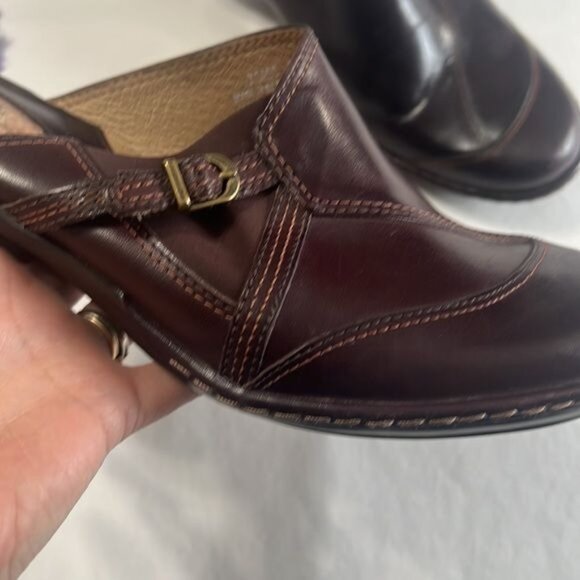 CLARKS Leather MULE - Picture 2 of 8